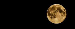 Read more about the article Quanti Ingrandimenti Per Vedere La Luna e i Pianeti Con Un Riflettore?
